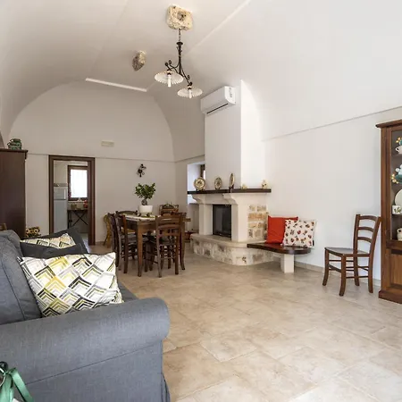 ヴィラ Trulli Orma *